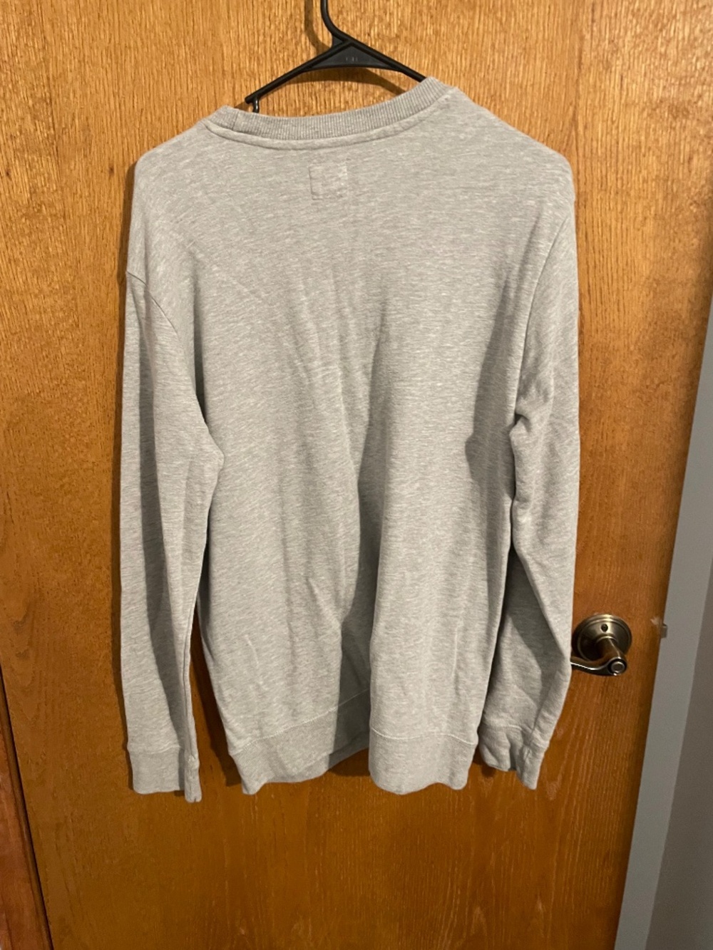 Sweatshirt - Picture 2 of 3